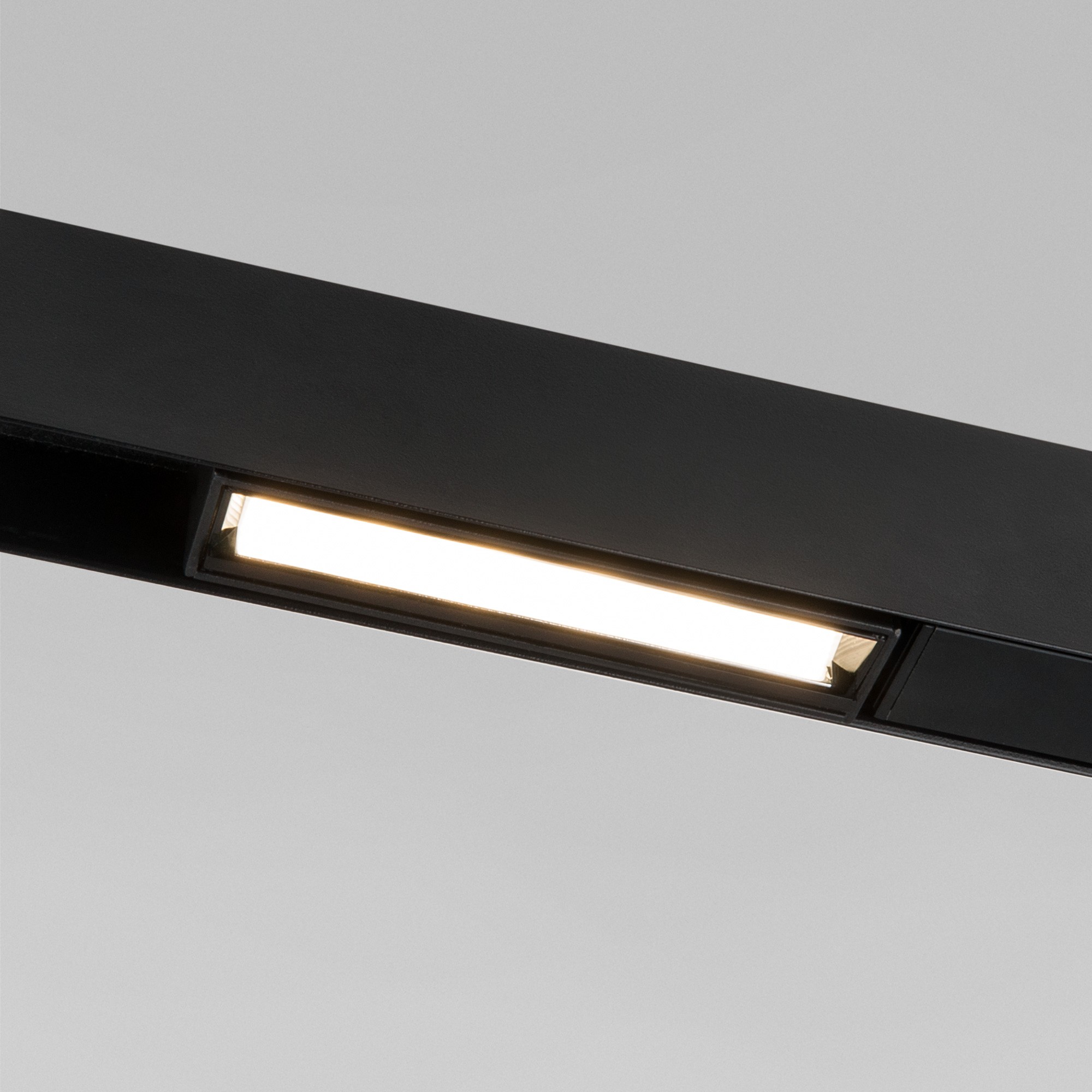 1a057195_0001 Трековый светильник Slim Magnetic WL01 6W 4200K черный 85007/01 — изображение 1