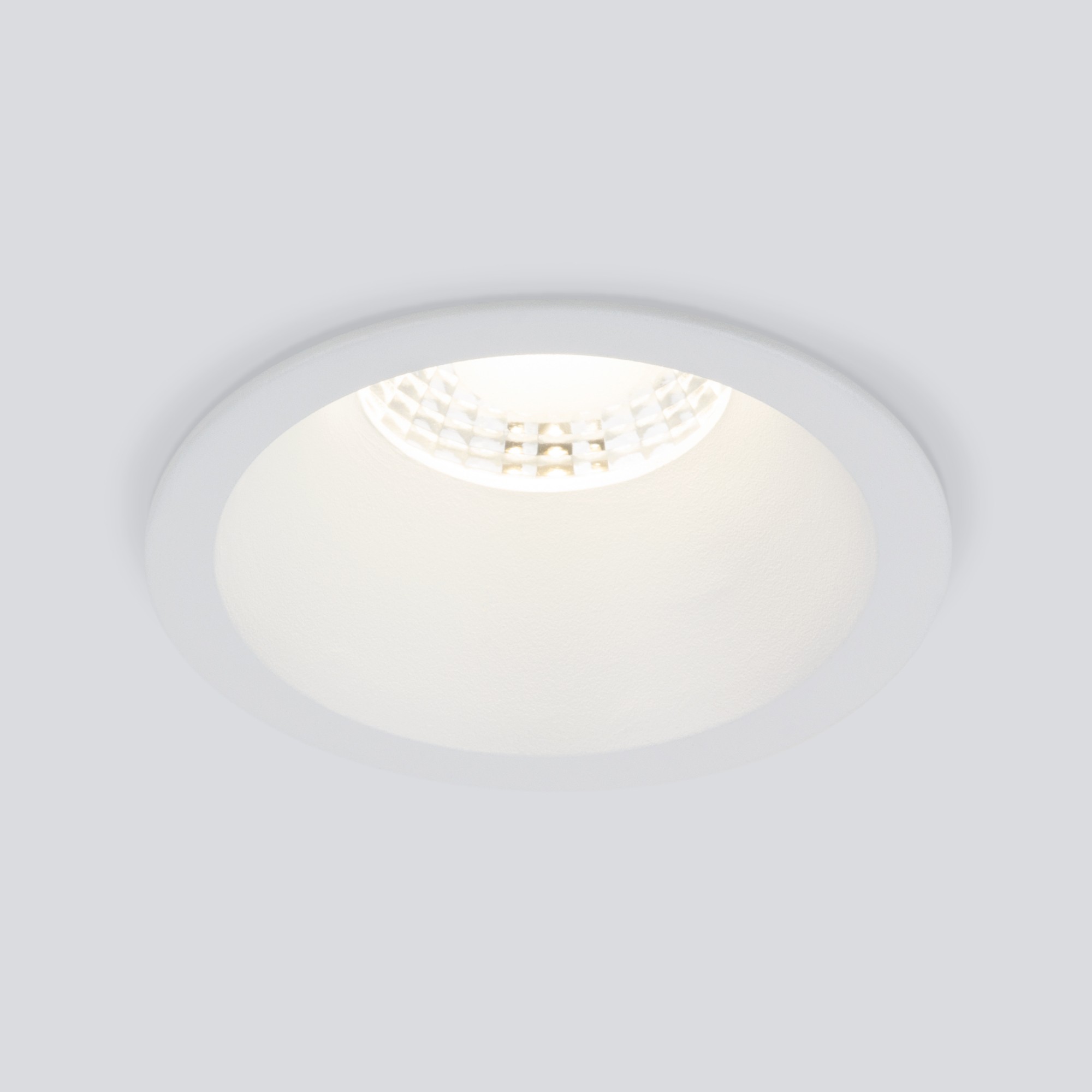 vstraivaemyy-tochechnyy-svetilnik-15266-led-a055718_0009 Встраиваемый точечный светодиодный светильник 15266/LED 7W 4200K белый — изображение 1